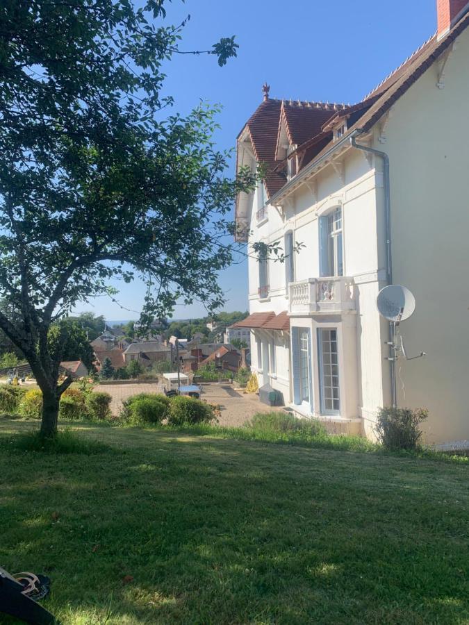 Holiday Home Villa Castel Marie Louise Neris-les-Bains Luaran gambar