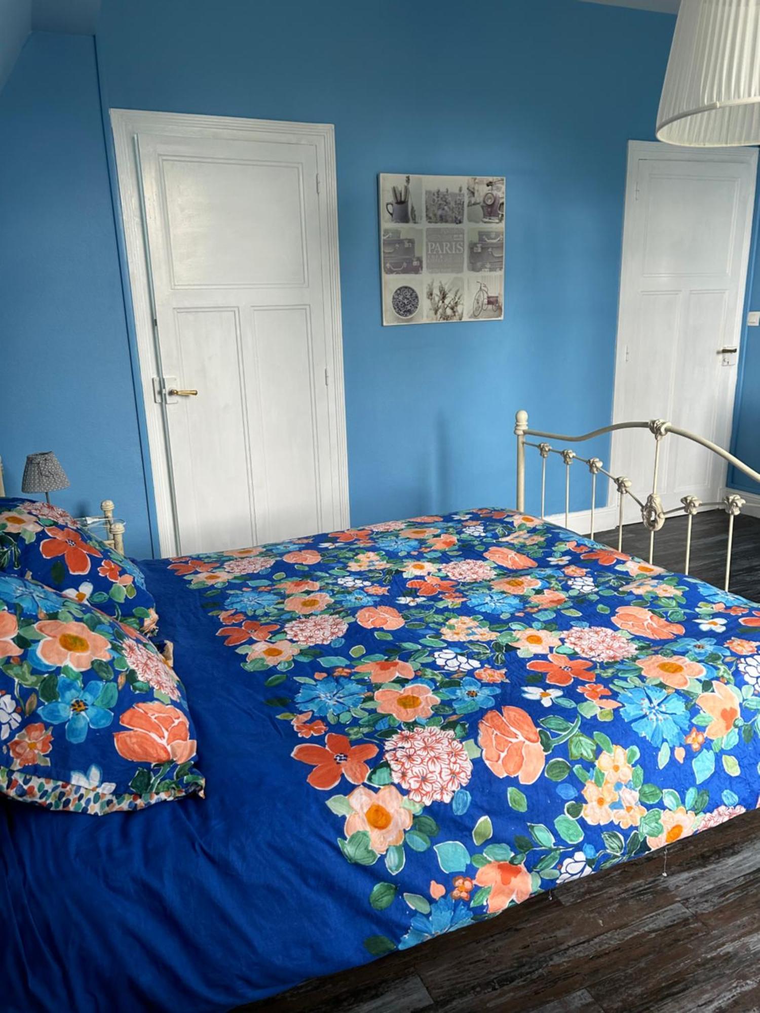 Holiday Home Villa Castel Marie Louise Neris-les-Bains Luaran gambar
