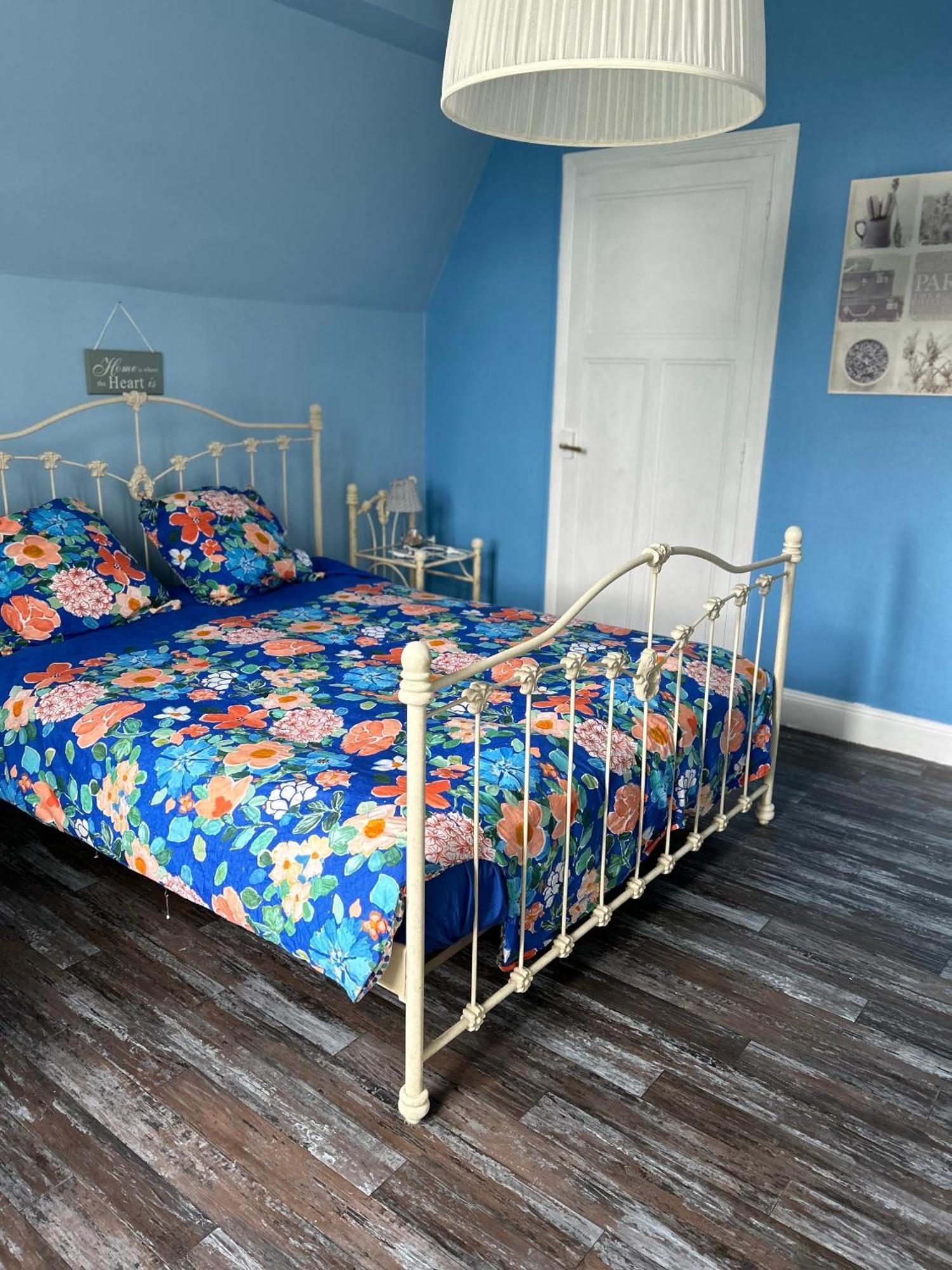 Holiday Home Villa Castel Marie Louise Neris-les-Bains Luaran gambar