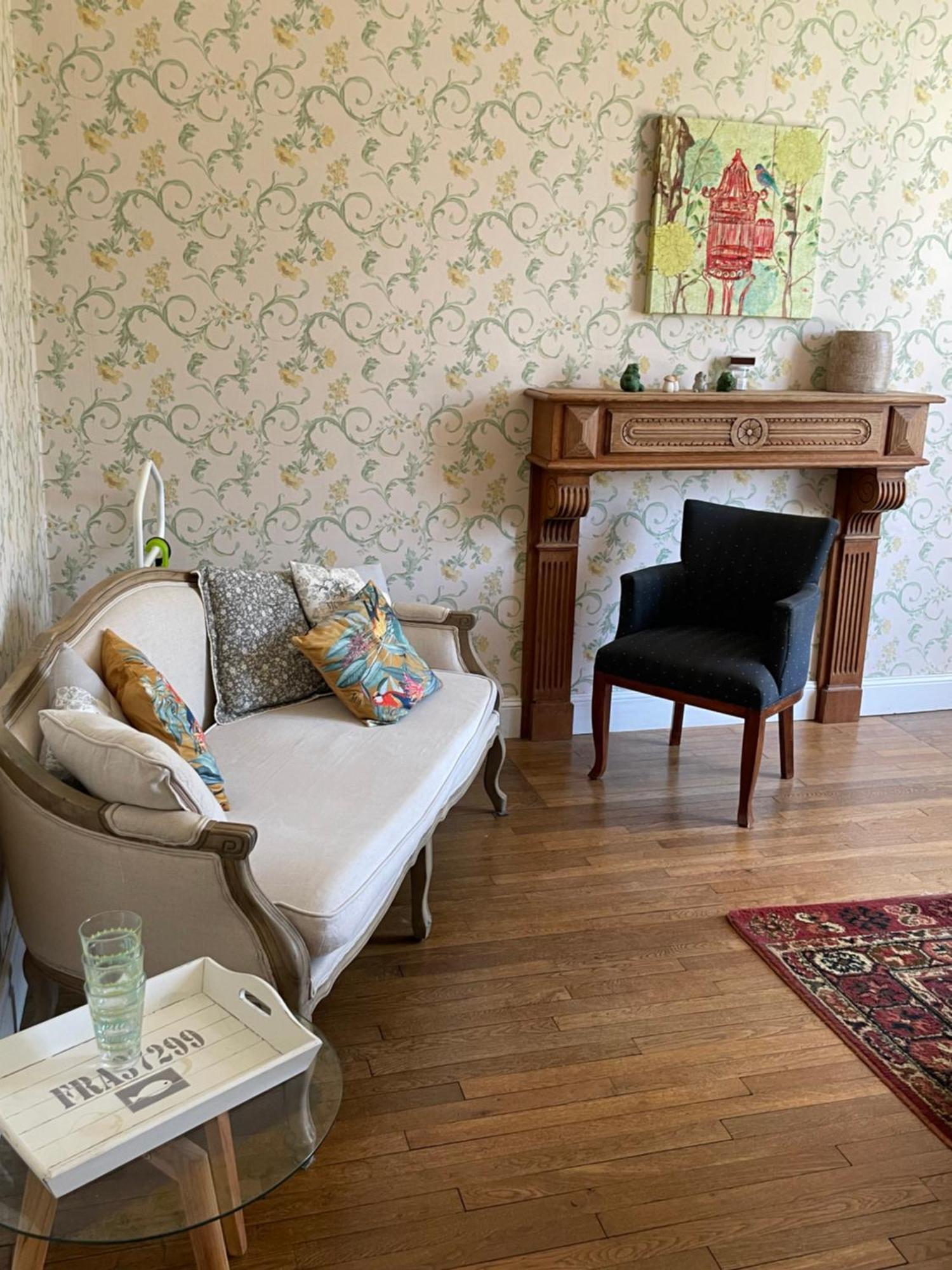 Holiday Home Villa Castel Marie Louise Neris-les-Bains Luaran gambar