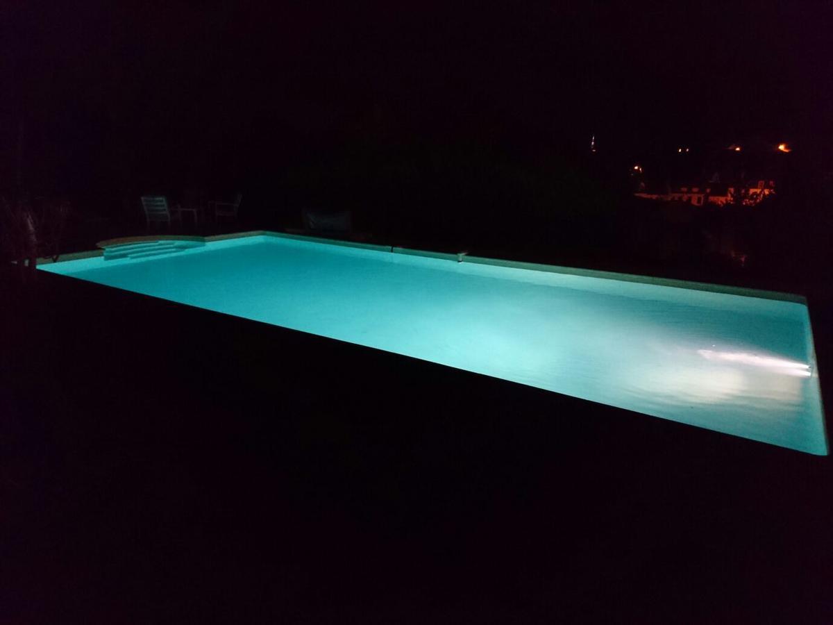 Holiday Home Villa Castel Marie Louise Neris-les-Bains Luaran gambar