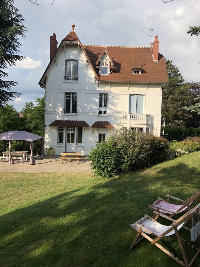 Holiday Home Villa Castel Marie Louise Neris-les-Bains Luaran gambar